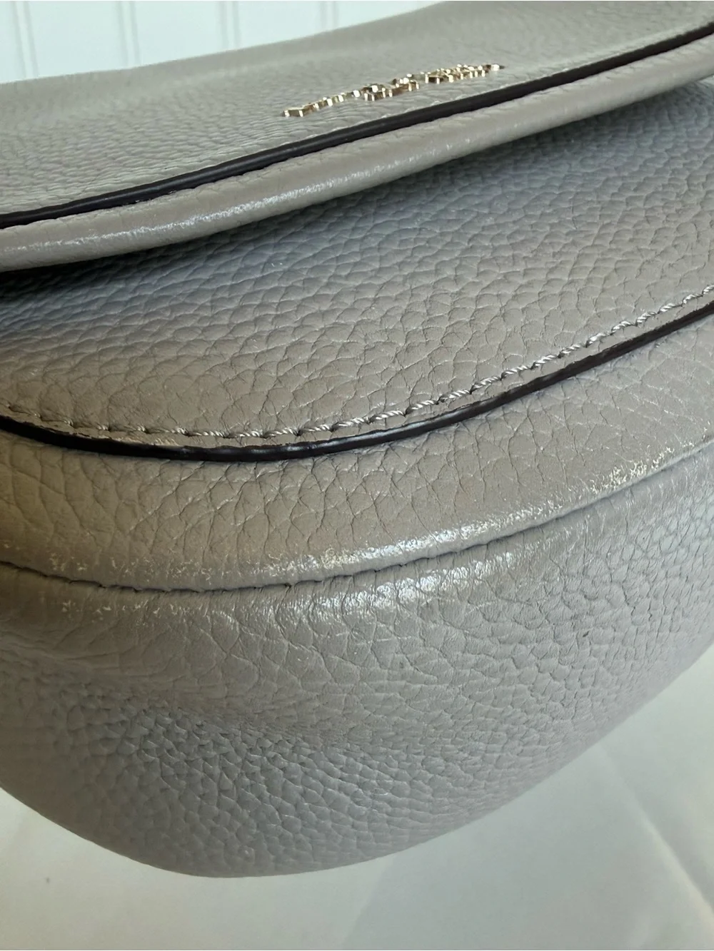 Kate Spade Gray Pebbled Leather Saddle Crossbody Bag Gold Hardware